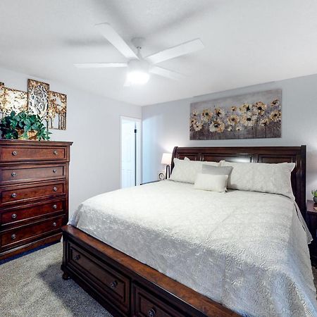 Cozy Mountain Townhome Флагстаф Екстериор снимка